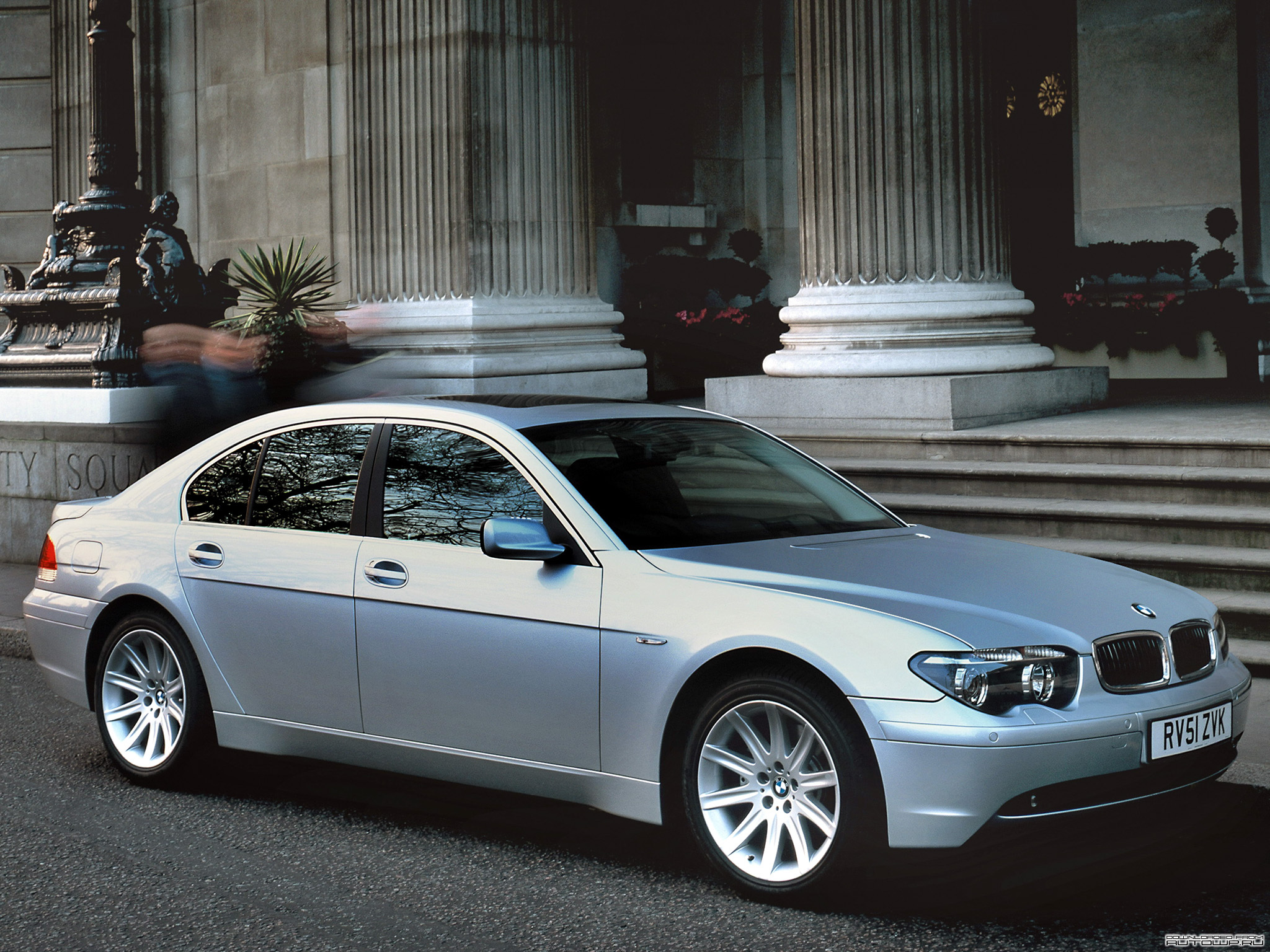 BMW 7 Series E65 Design, Model Range, and Depreciation Factors